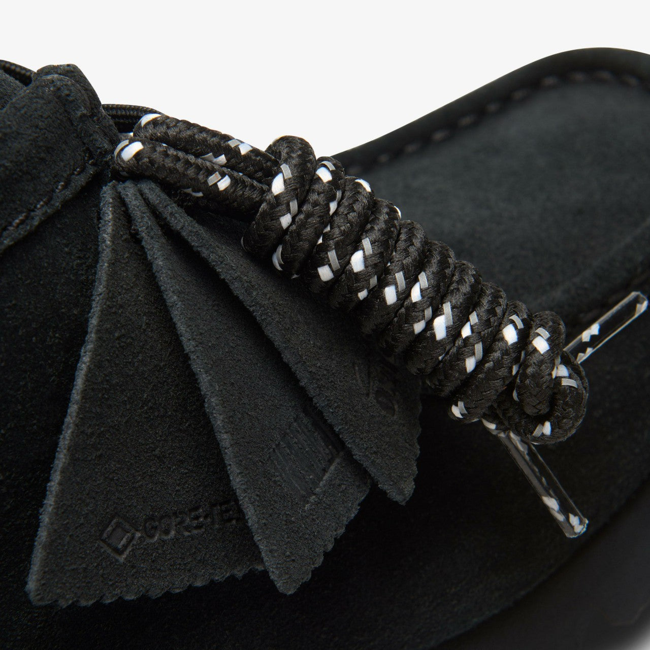 Wallabee Boot GORE-TEX Black Suede Clarks Women
