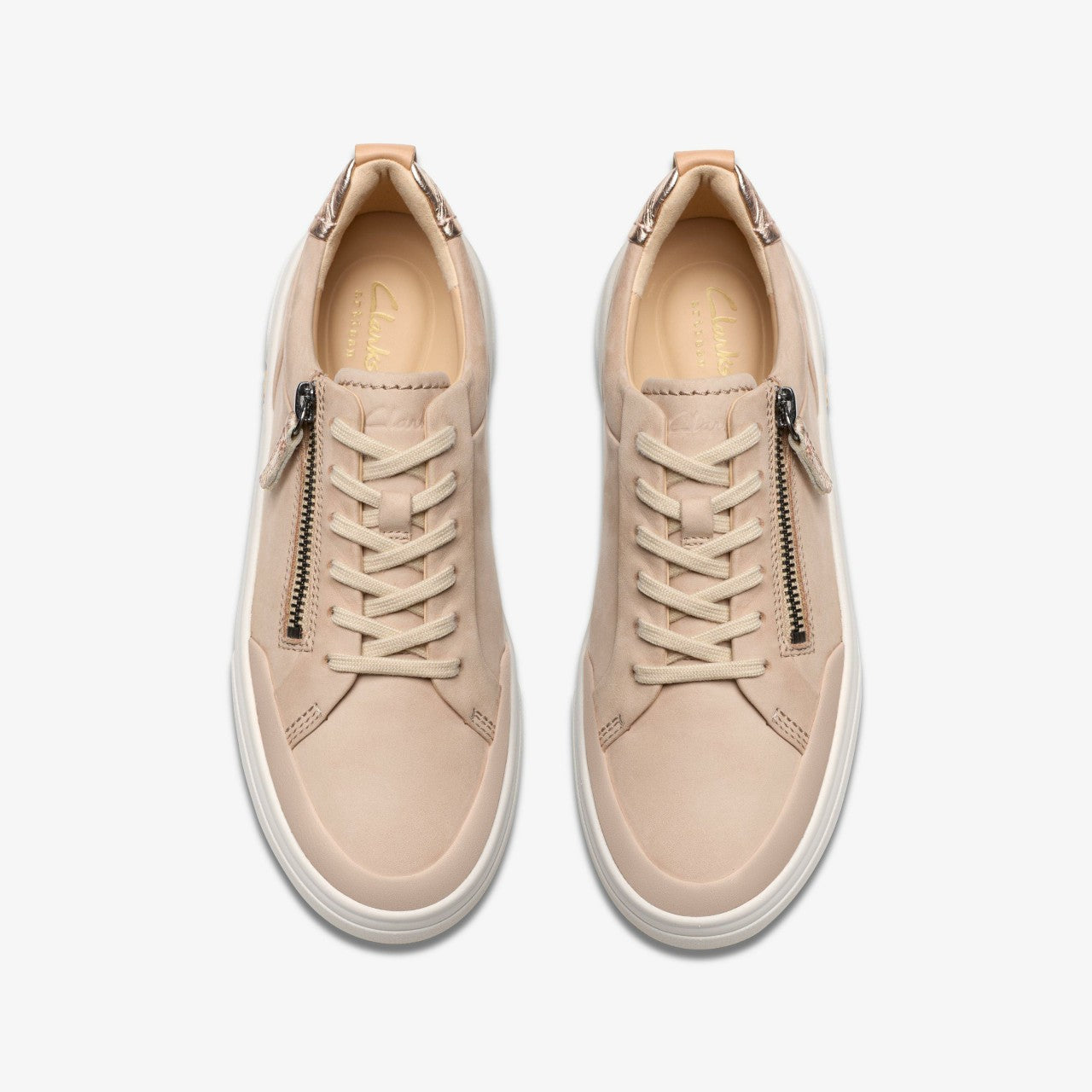 Hollyhock Zip Sand Nubuck Clarks Women