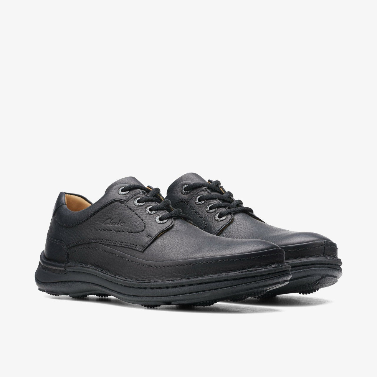 Nature Three Black Leather Clarks Men
