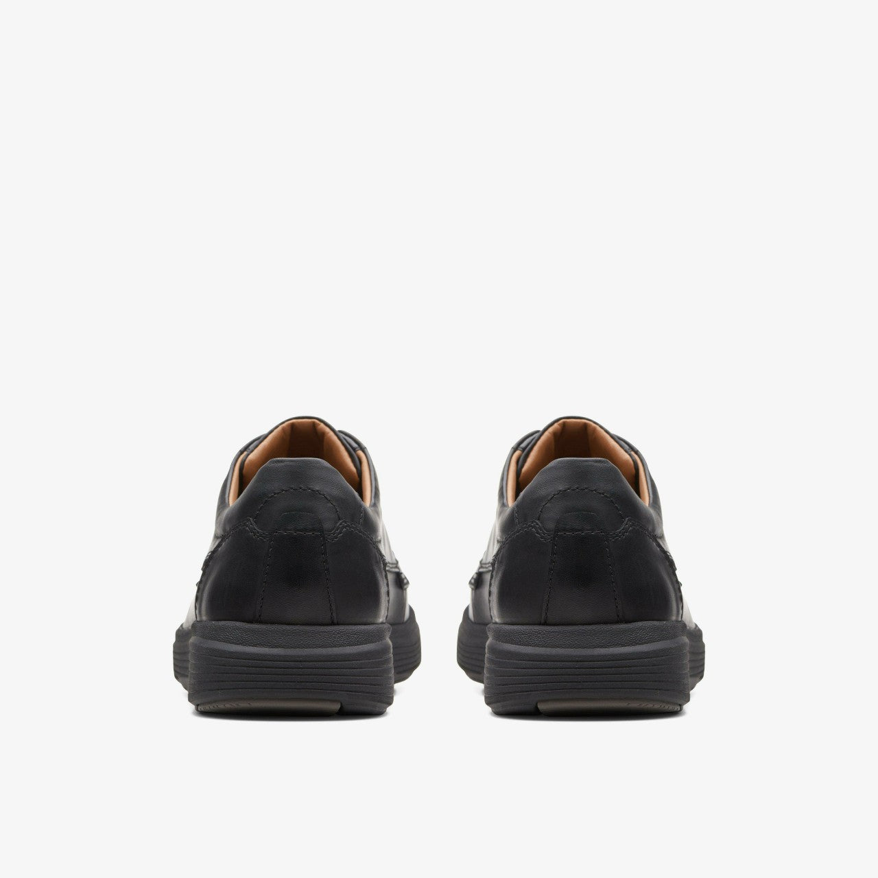 Un Abode Ease Black Leather Clarks Men