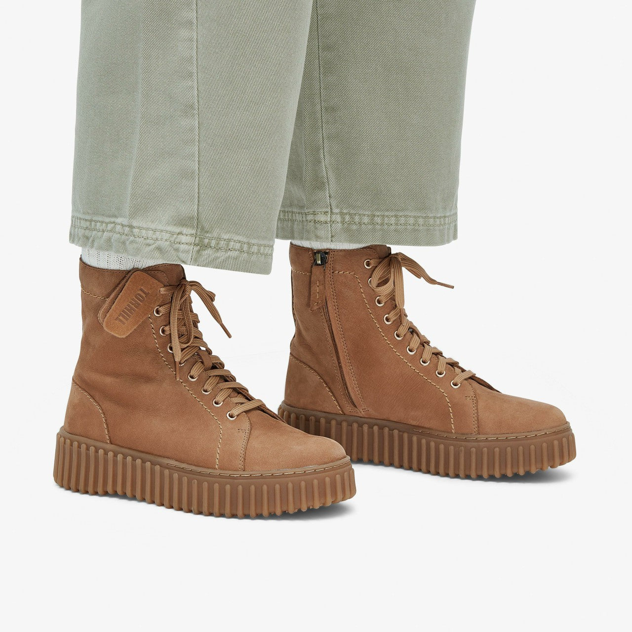 Torhill Rise Light Tan Nubuck Clarks Women
