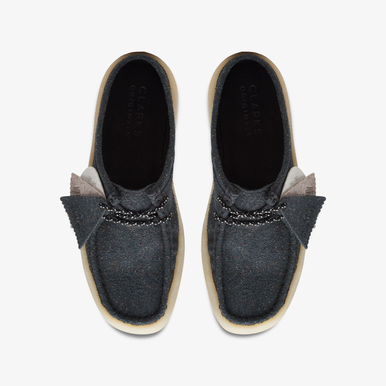 Wallabee Cup Lo Black Clarks Women