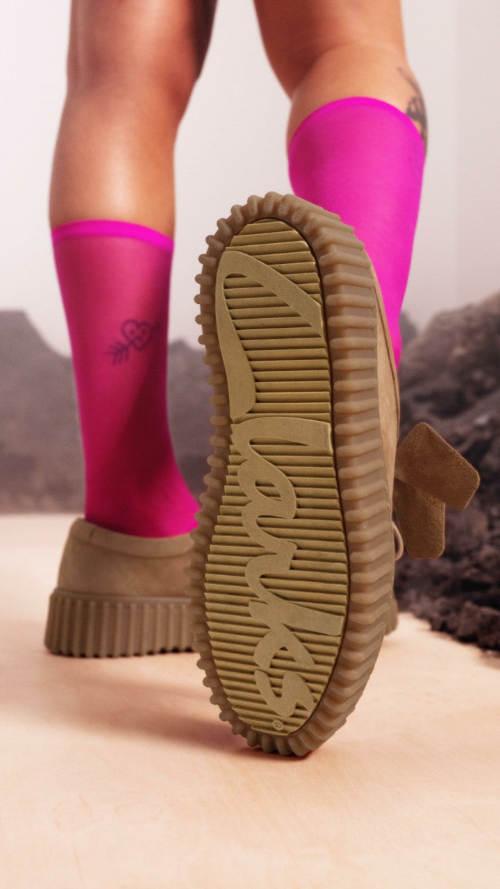 Torhill Bee Light Tan Nubuck Clarks Women