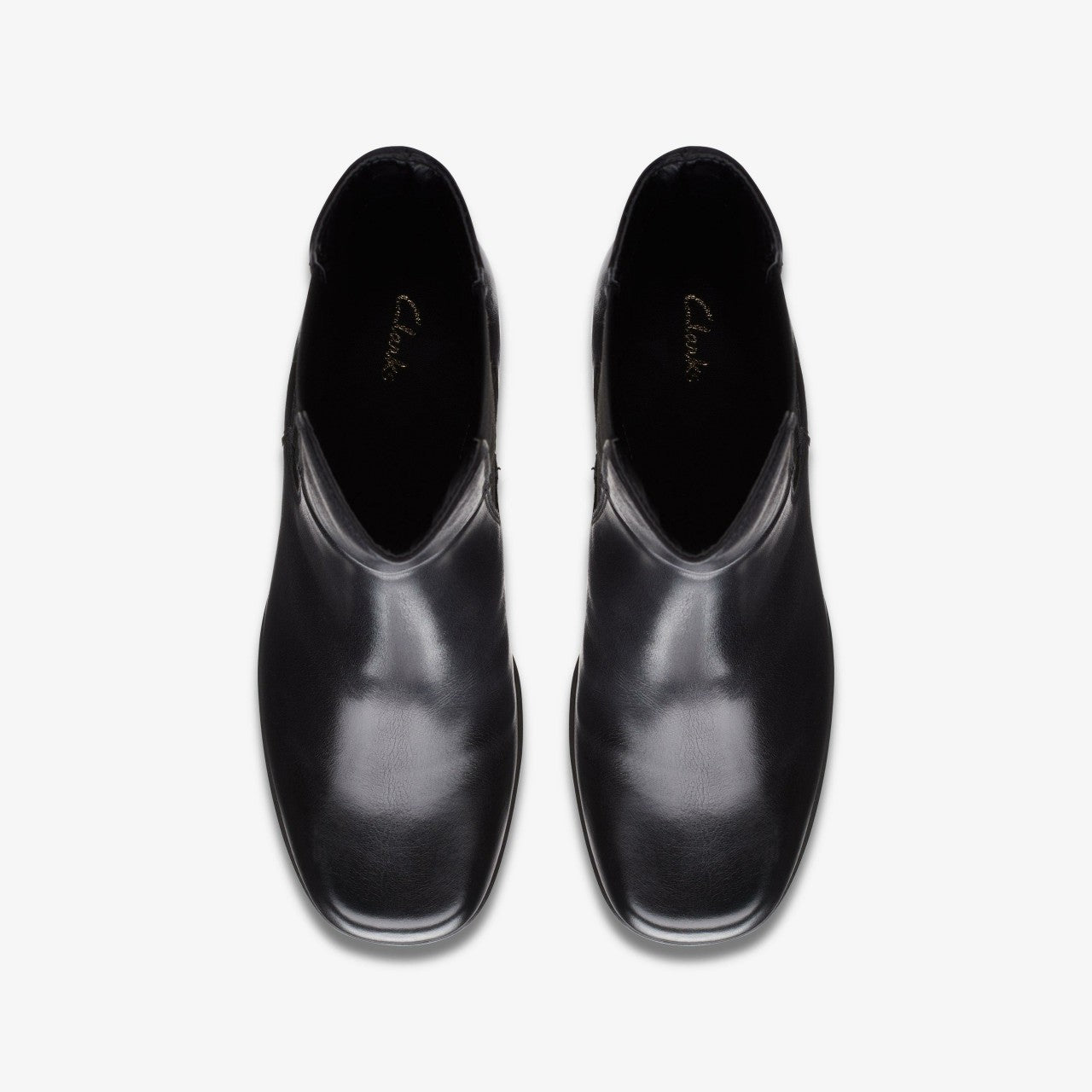 Pique Up Black Leather Clarks Women