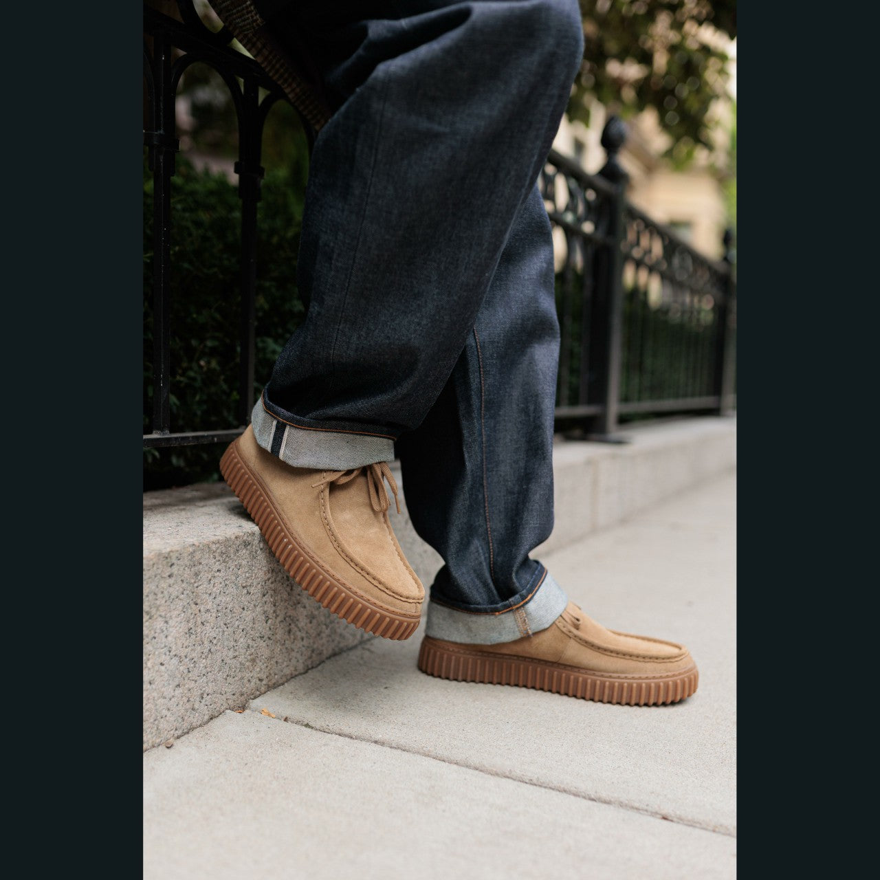 Torhill Lo Dark Sand Suede Clarks Men