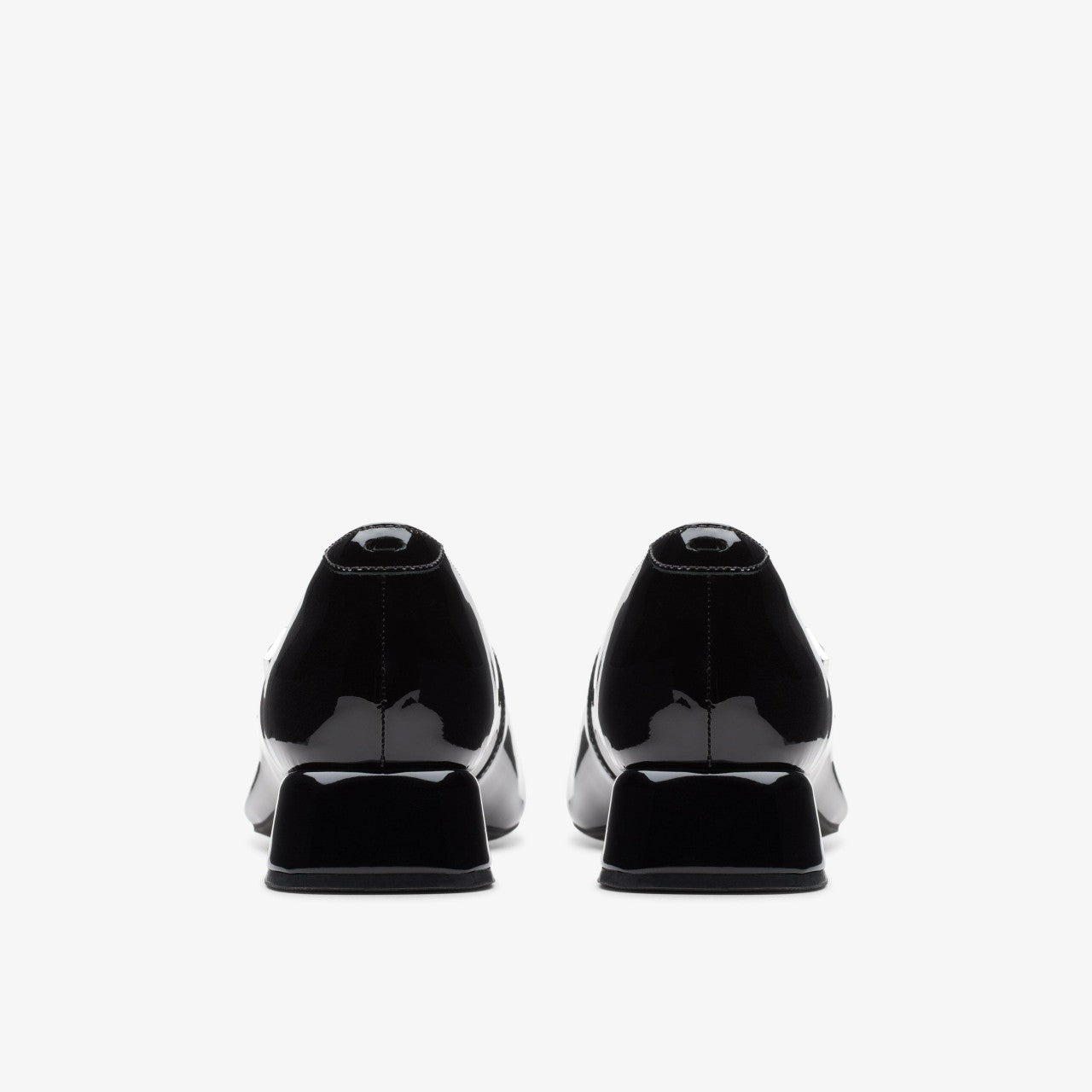 Daiss 30 Shine Black Patent Clarks Women