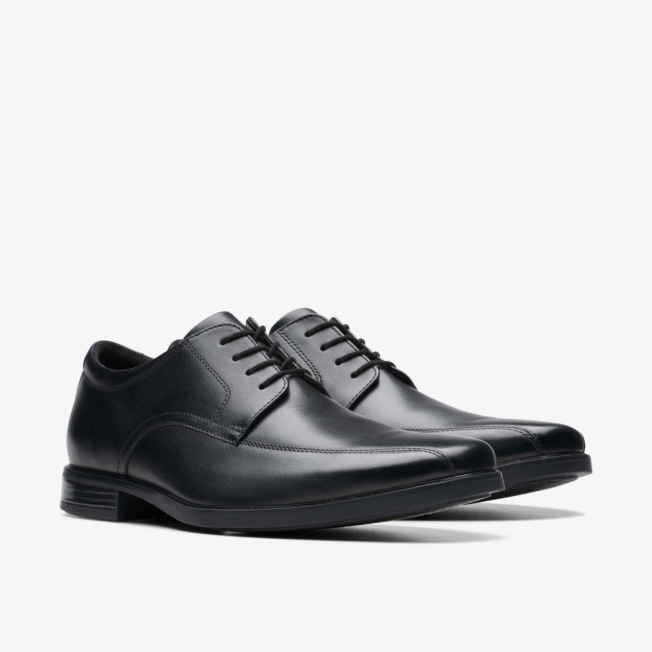 Howard Over Black Leather Clarks Men