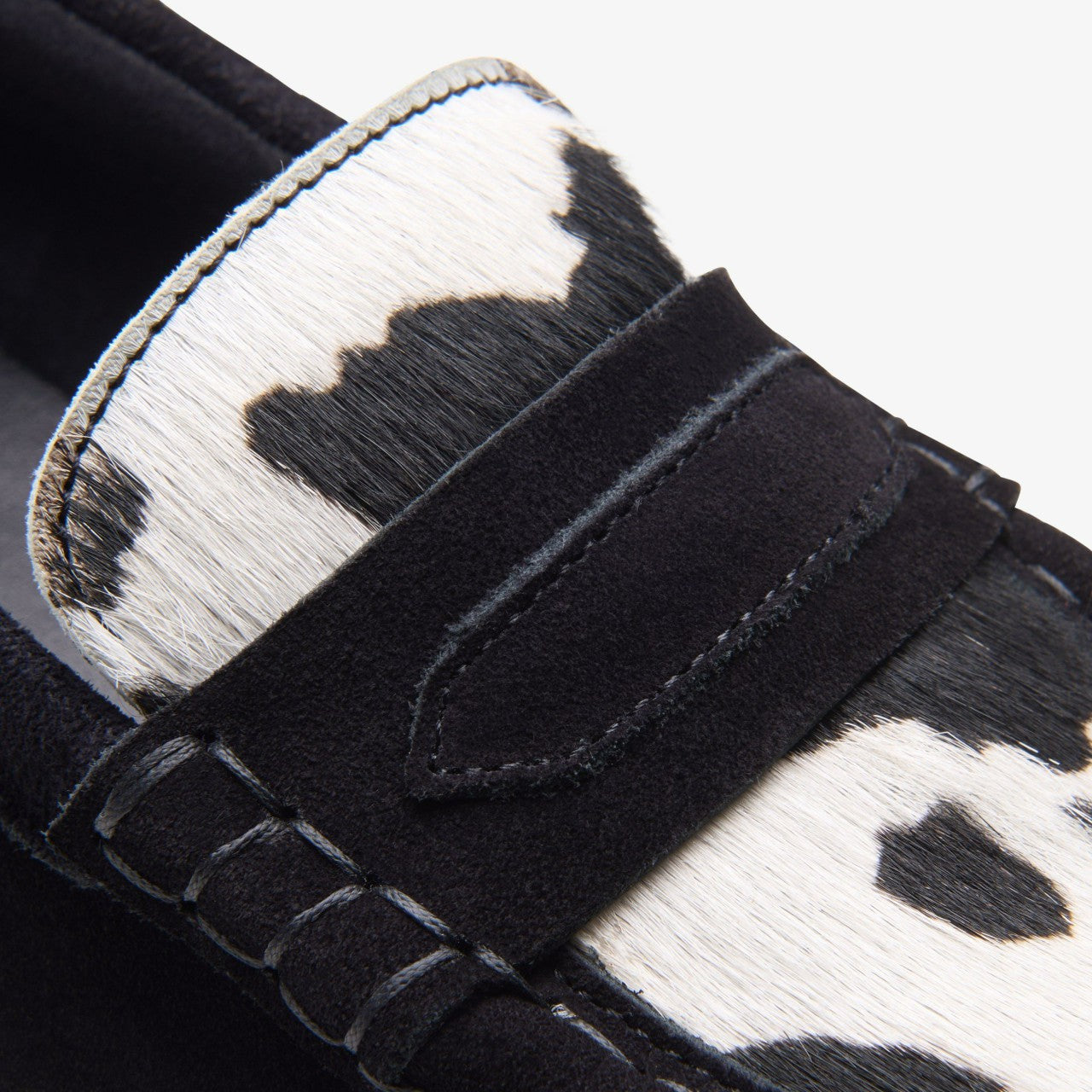 Wallabee Loafer Cow Print HairOn Clarks Women