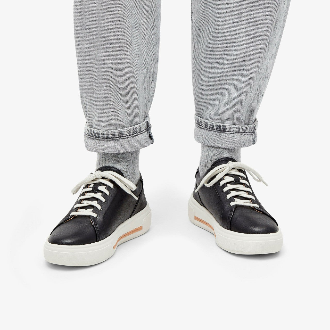 Hollyhock Walk Black Leather Clarks Women