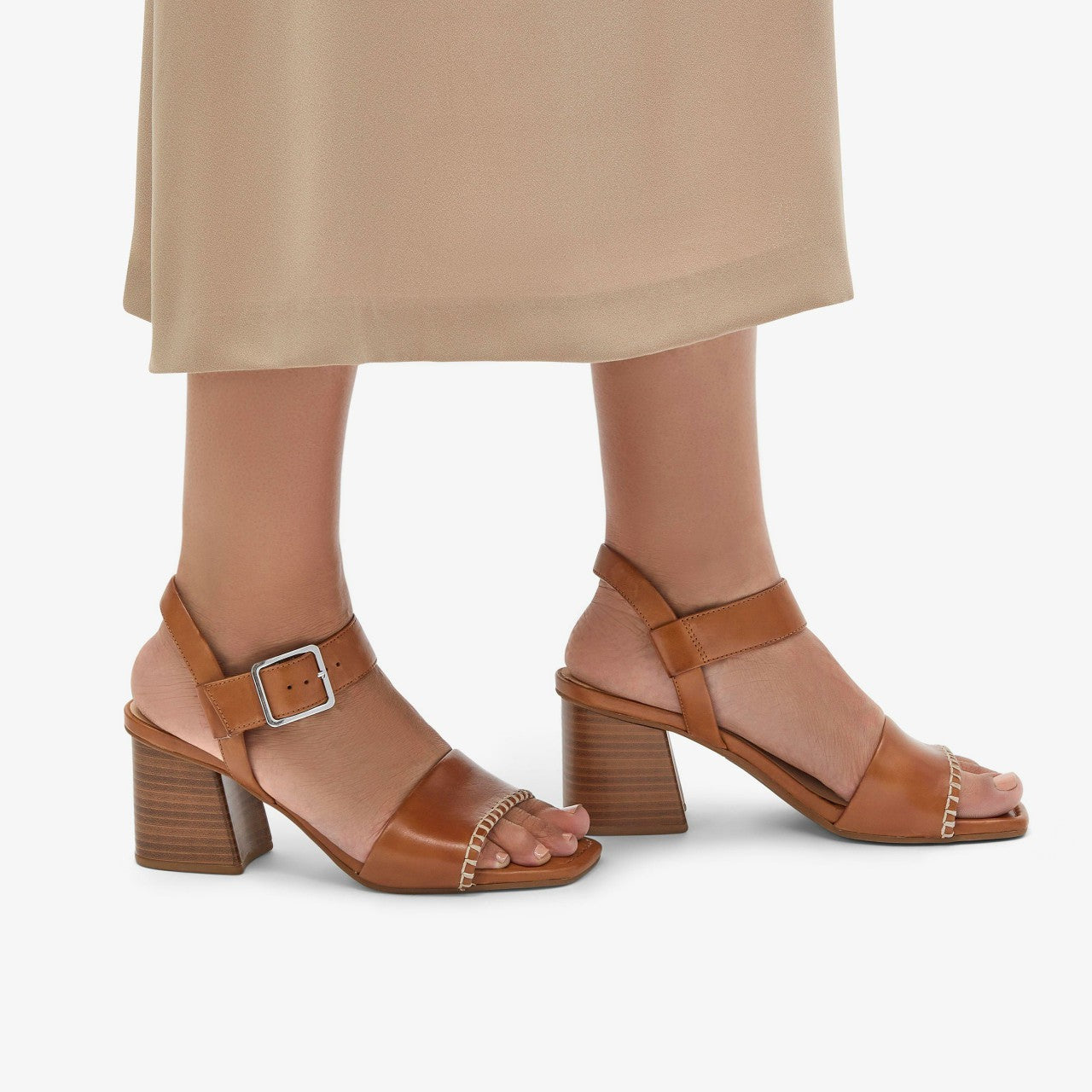 Siara 65 Buckle Tan Leather Clarks Women