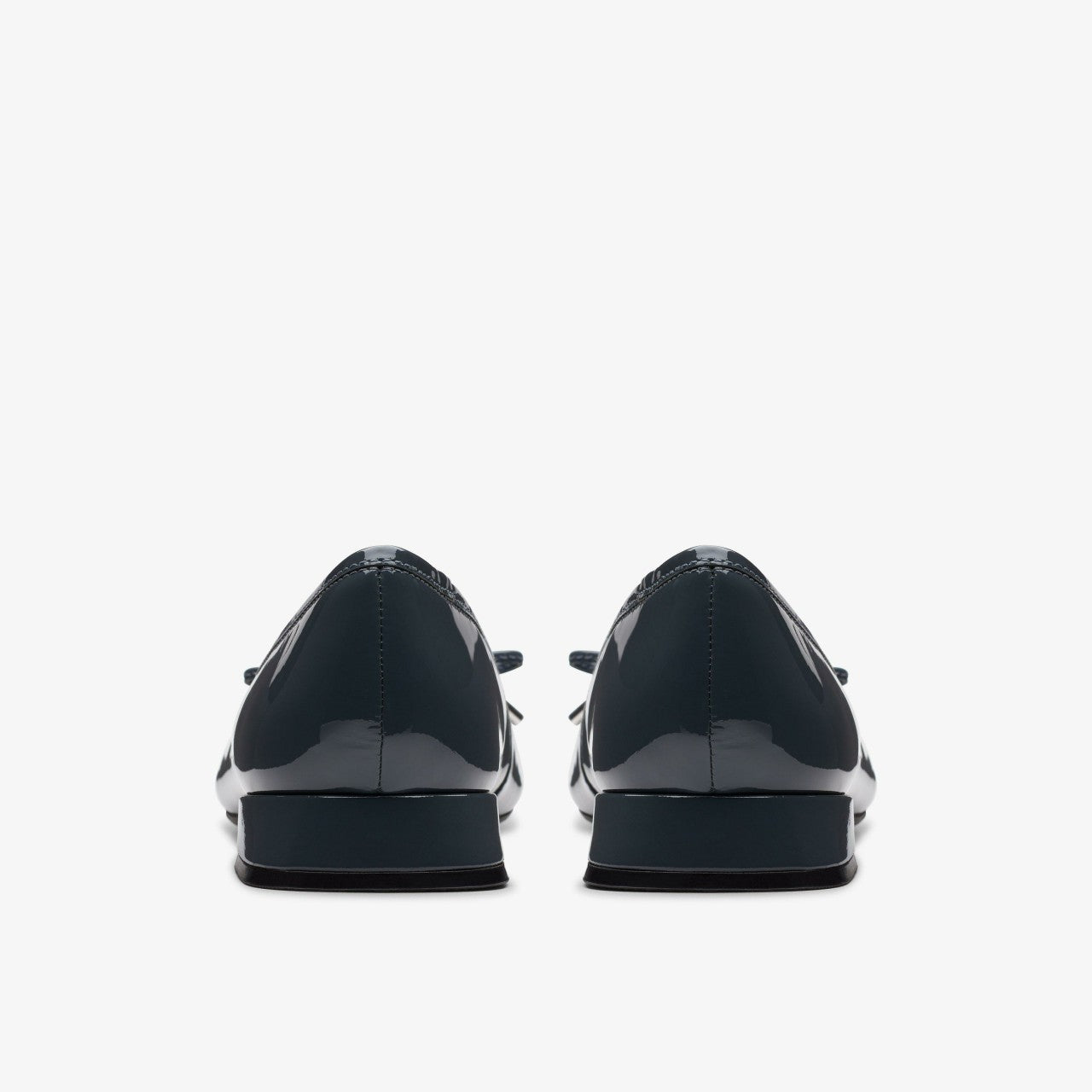 Ubree 15 Step Navy Patent Clarks Women