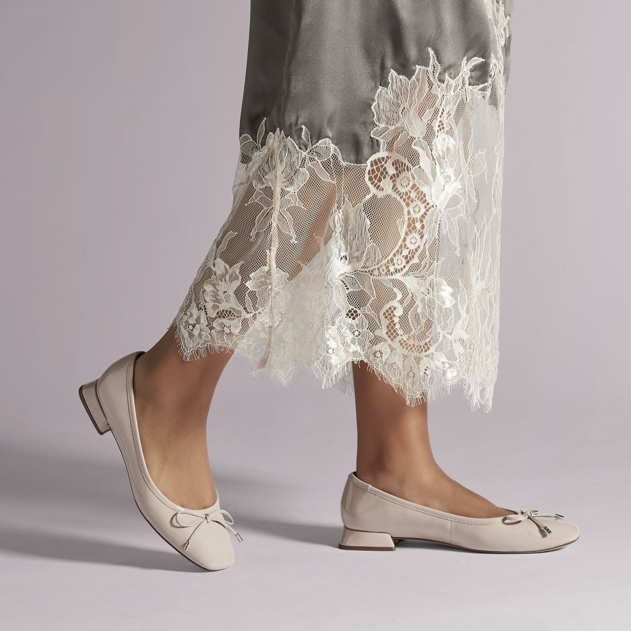Ubree 15 Step Sand Patent Clarks Women