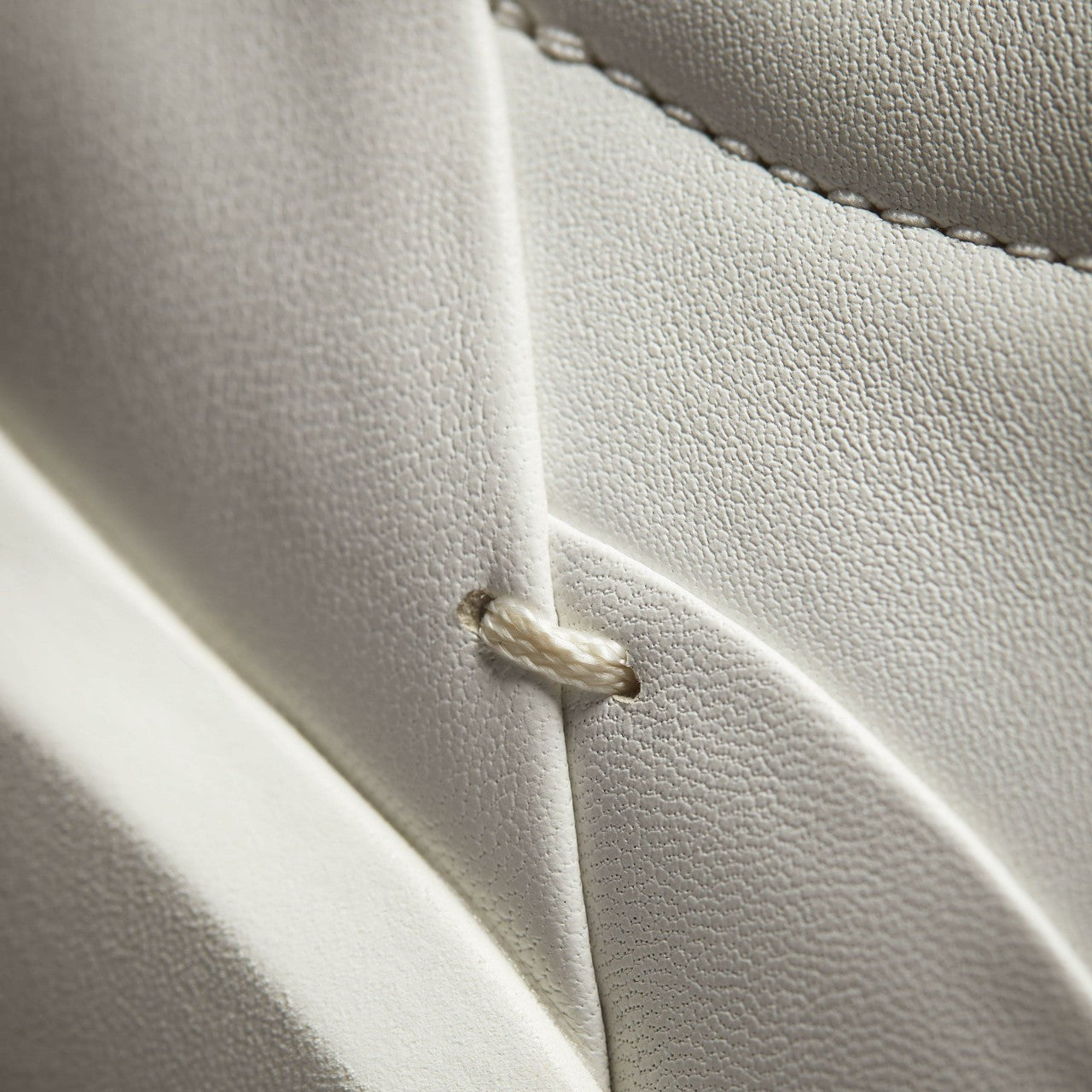 Tivoli Zip Off White Leather Clarks Women