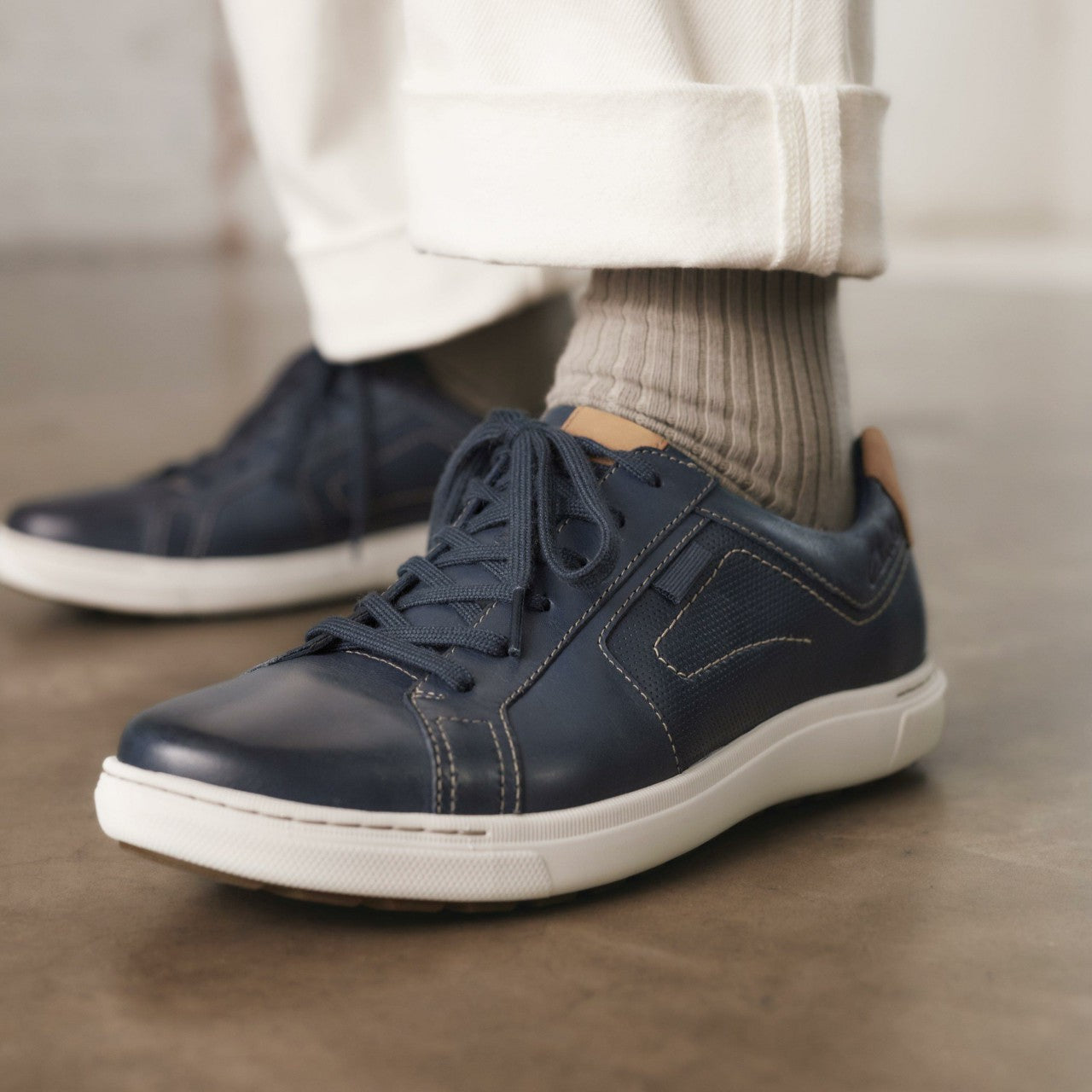 Mapstone Lace Navy Leather Clarks Men