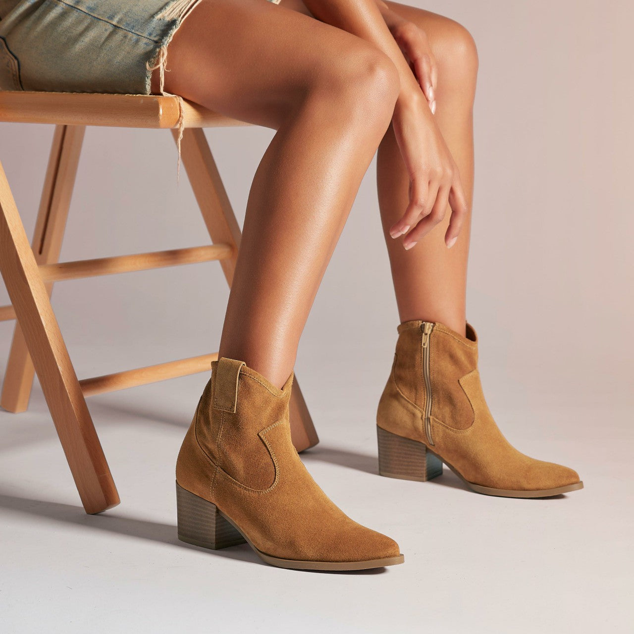 Elder Rae Tan Suede Clarks Women