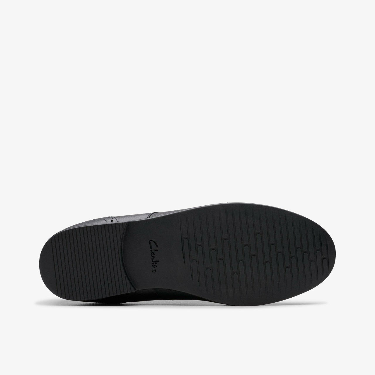 Finja Brogue Youth Black Leather Clarks Kids
