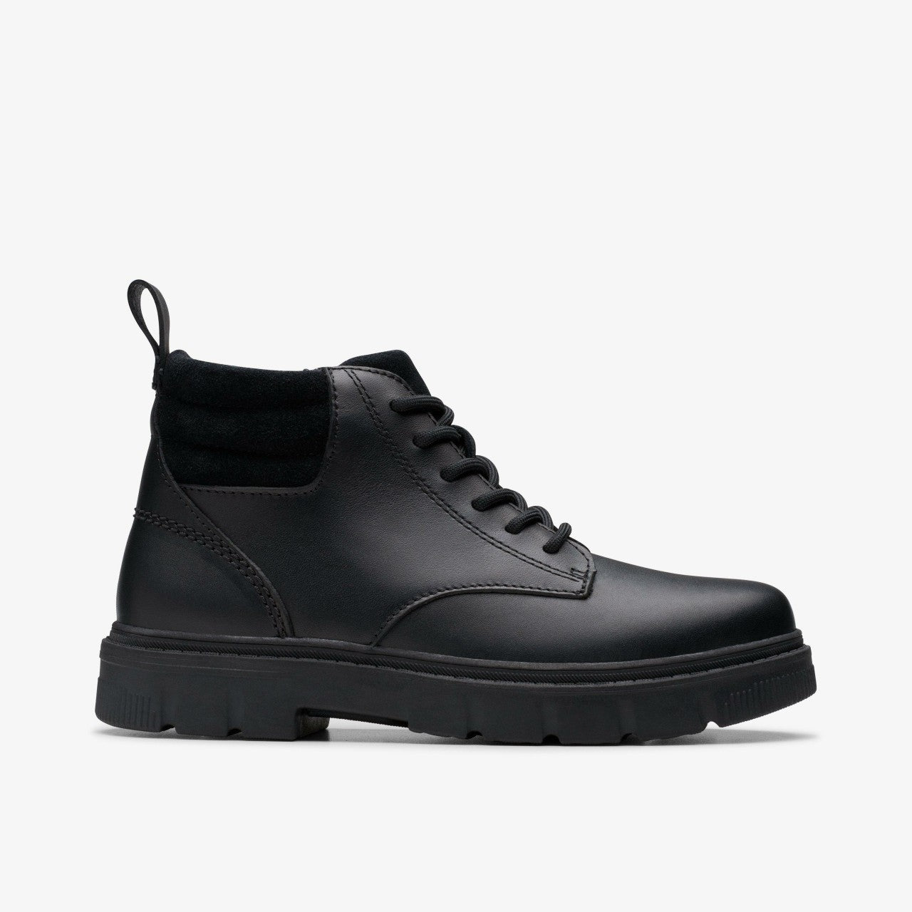 Lorcam Trail Youth Black Leather Clarks Kids