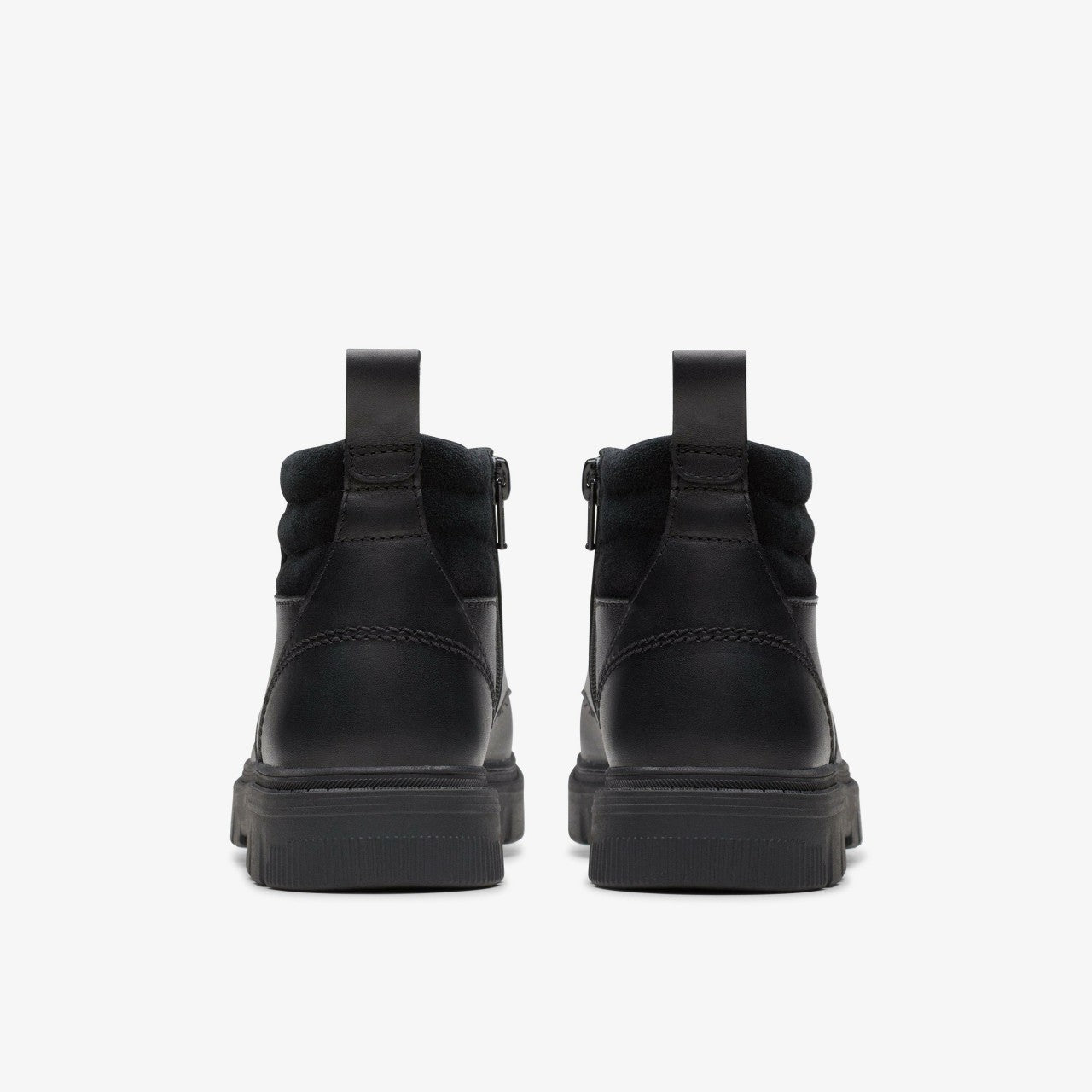 Lorcam Trail Youth Black Leather Clarks Kids