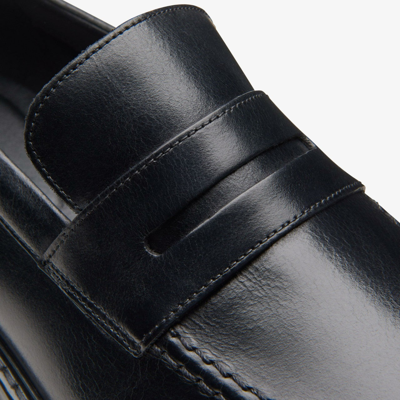 Aldwin Step Loafer Black Leather Clarks Men