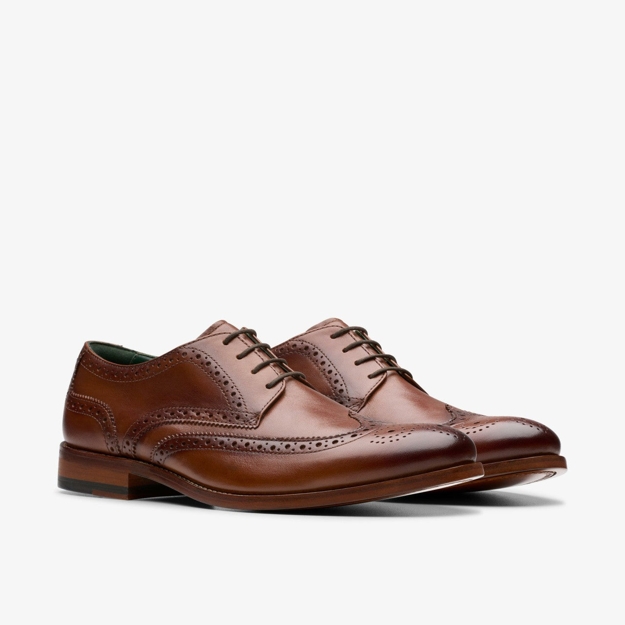 Craft James Tip Brogue Mid Tan Leather Clarks Men