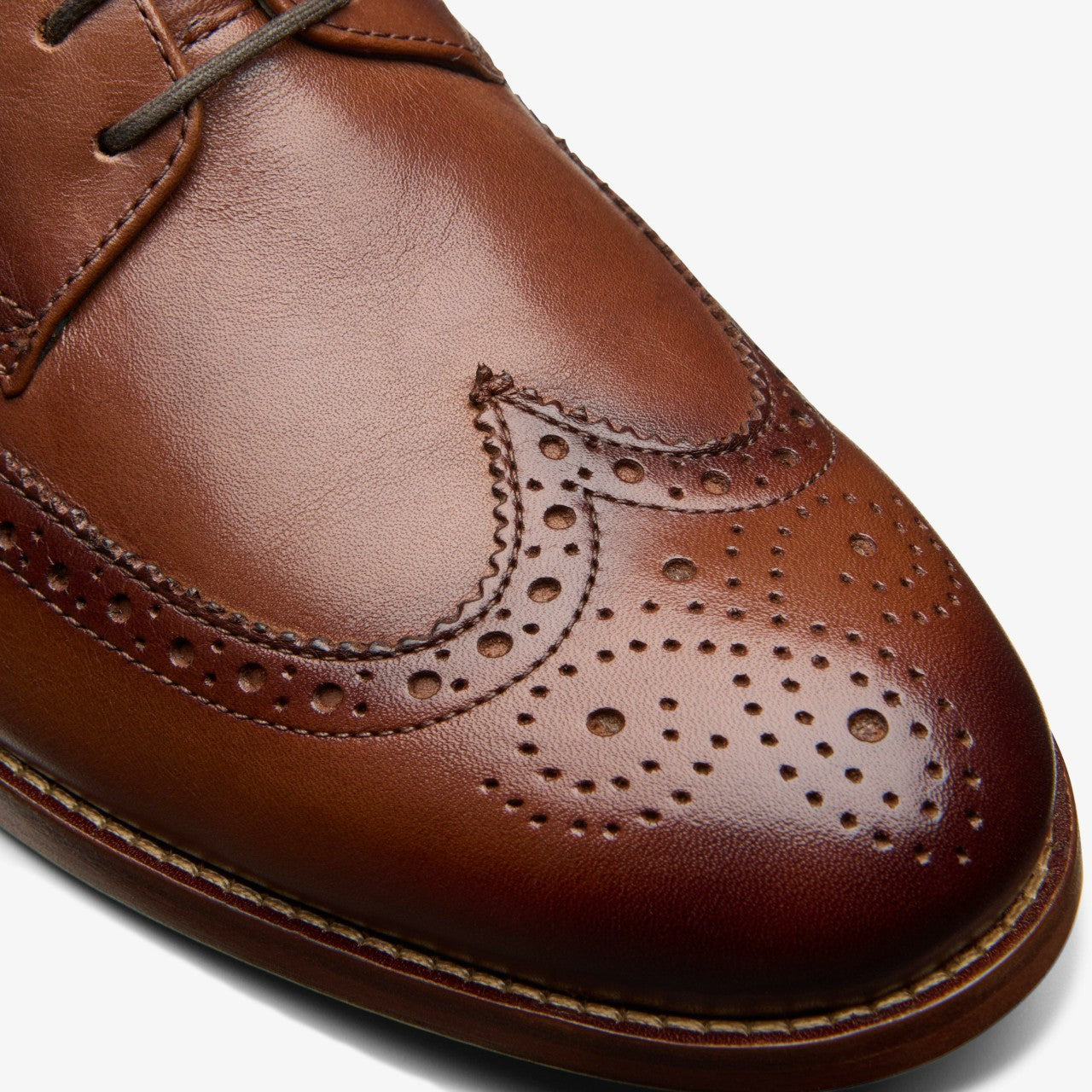Craft James Tip Brogue Mid Tan Leather Clarks Men