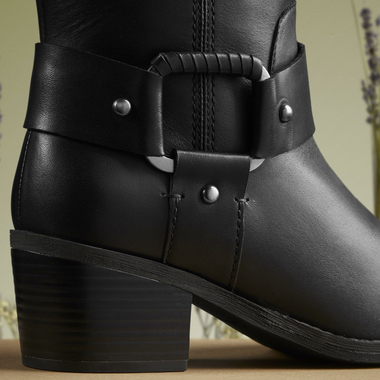 Morzine Rise Black Leather Clarks Women