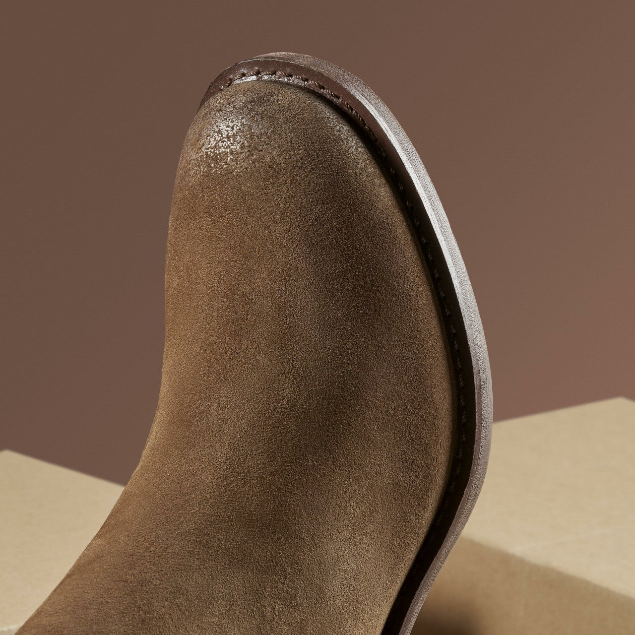 Chamberly Top Walnut Suede Clarks Women