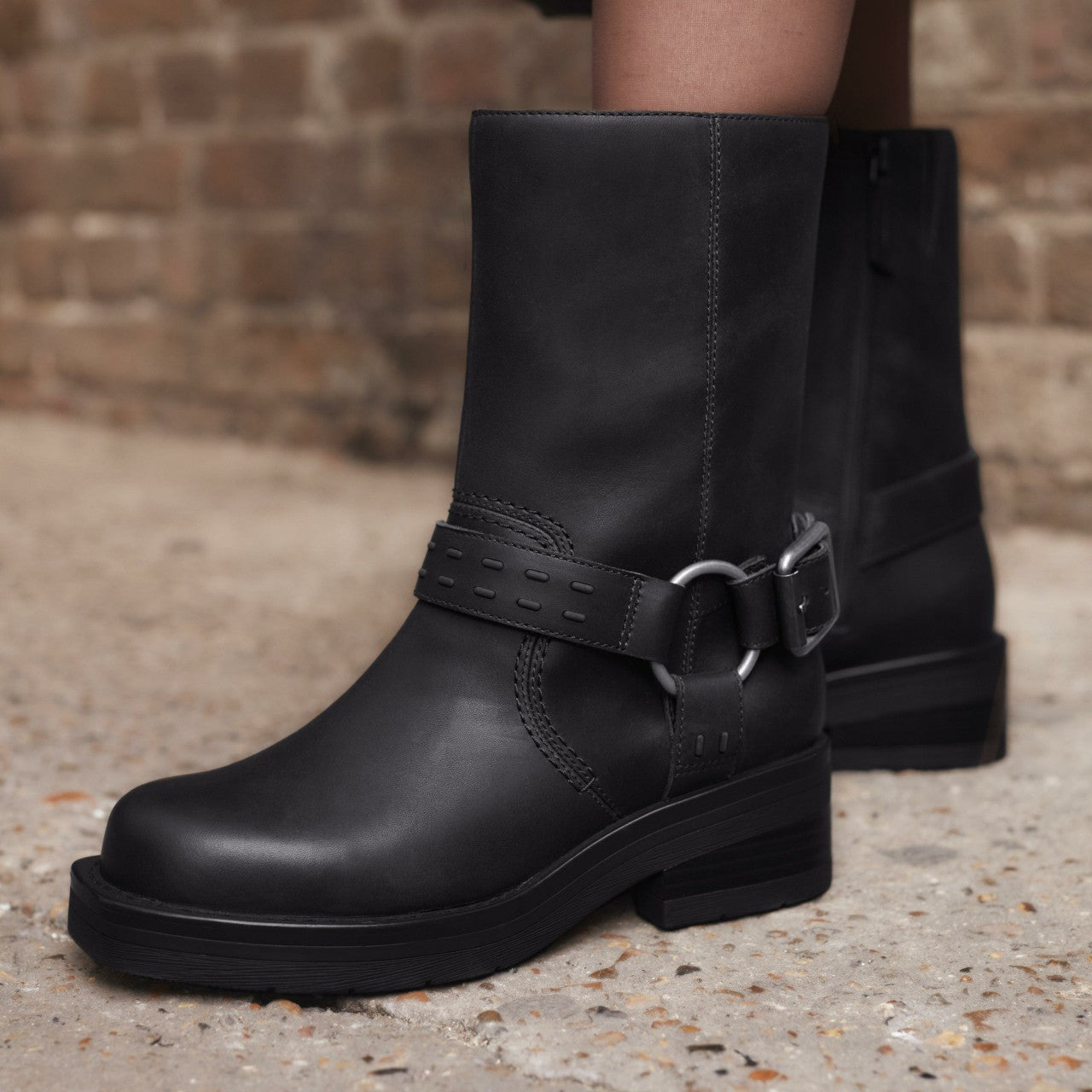 Rebelle Up Black Leather Clarks Women