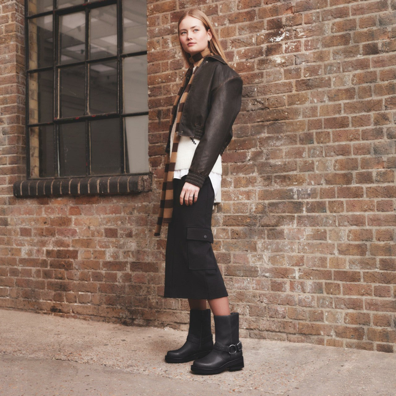 Rebelle Up Black Leather Clarks Women