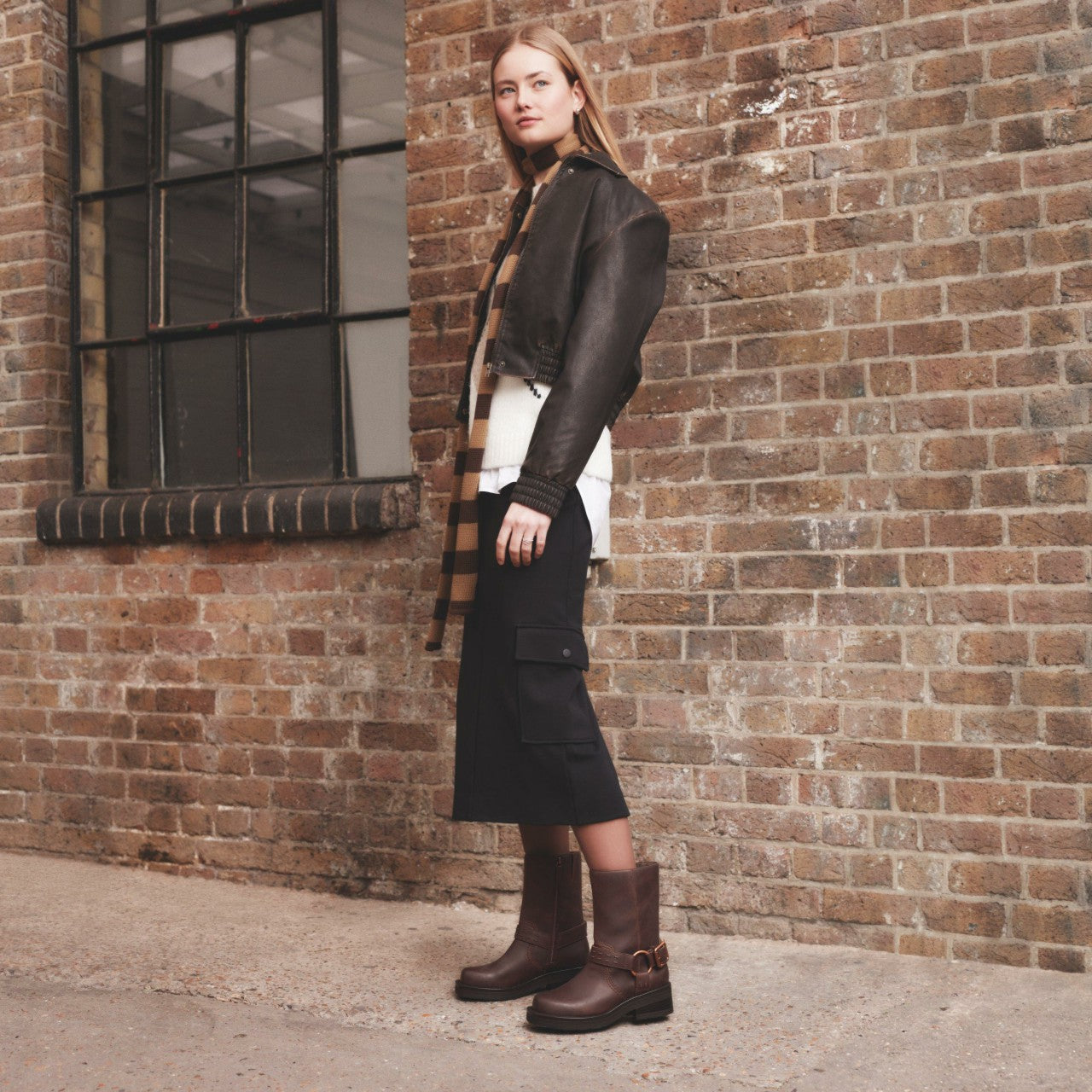 Rebelle Up Walnut Leather Clarks Women