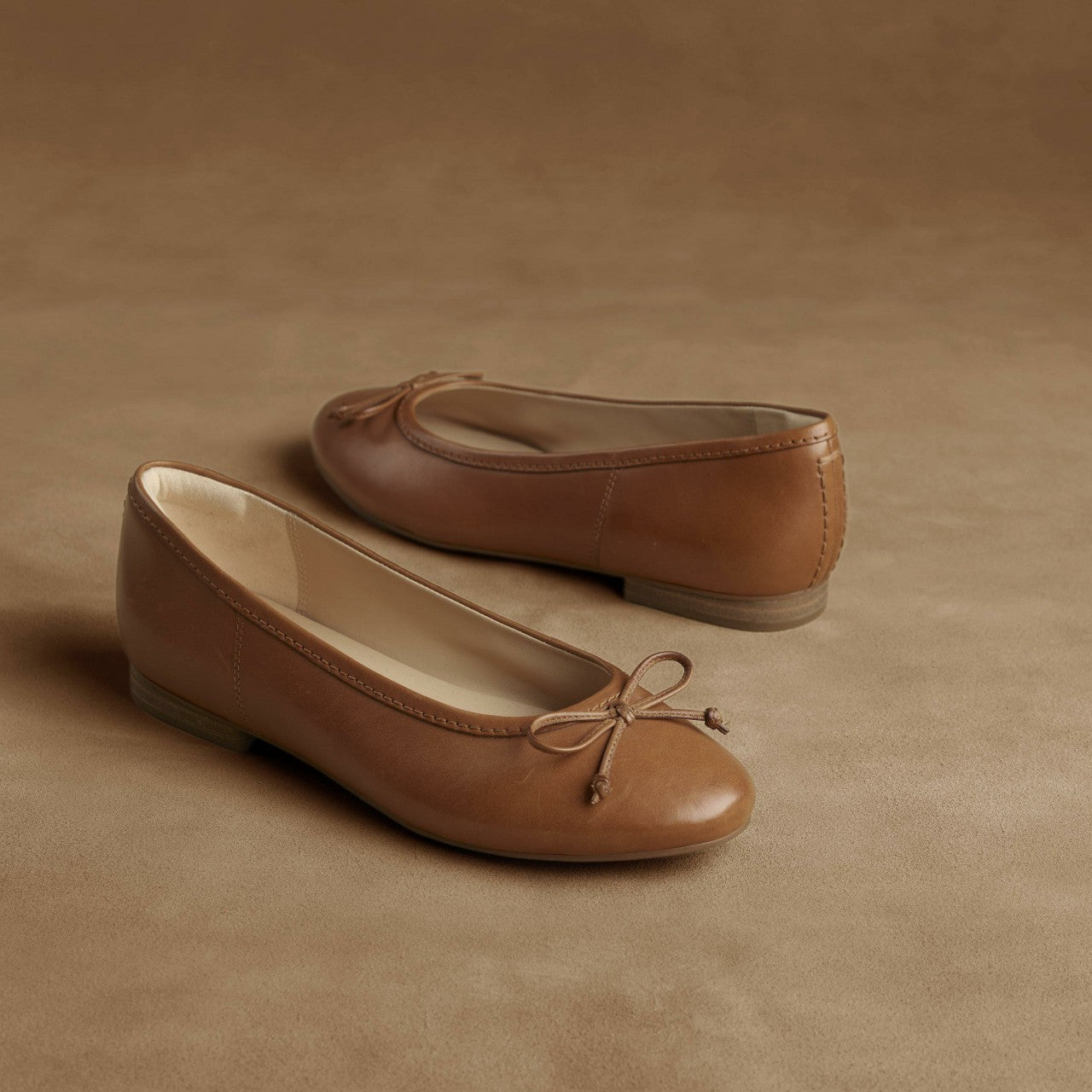 Fawna Lily Tan Leather Clarks Women