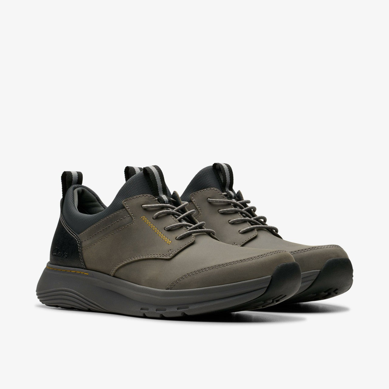 Motion Trek EZ Grey Leather Clarks Men