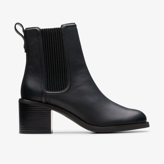 Chamberly Top Black Leather Clarks Women