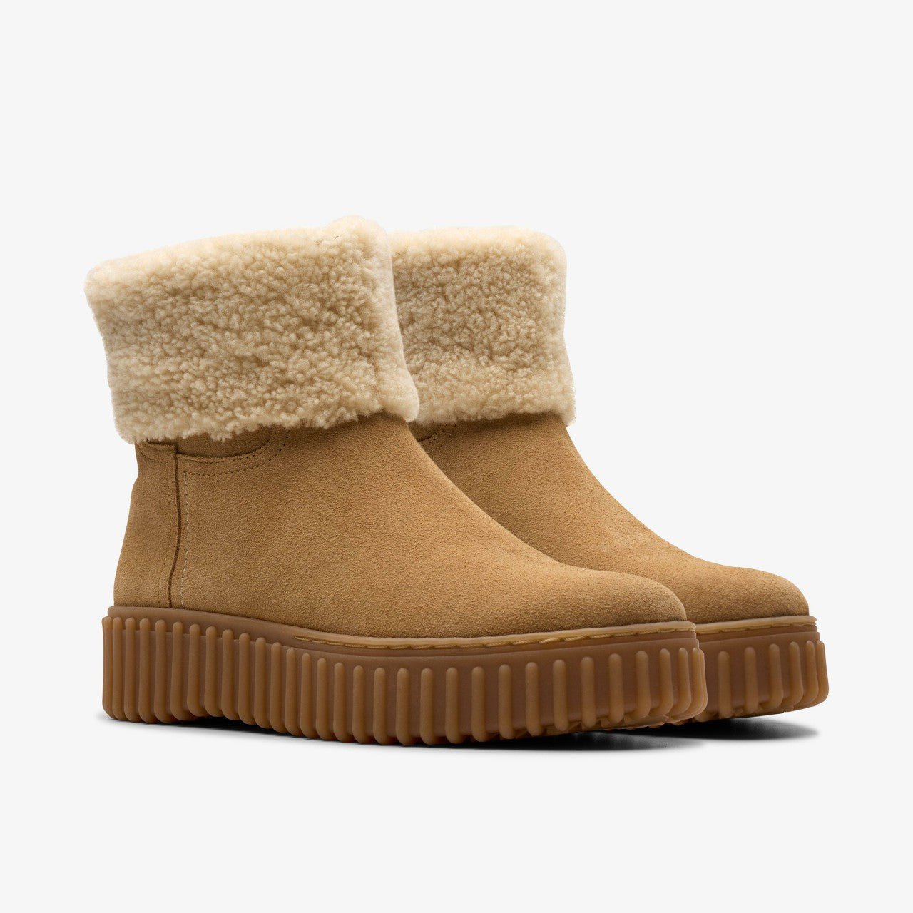 Torhill Turn Light Tan Warmlined Clarks Women