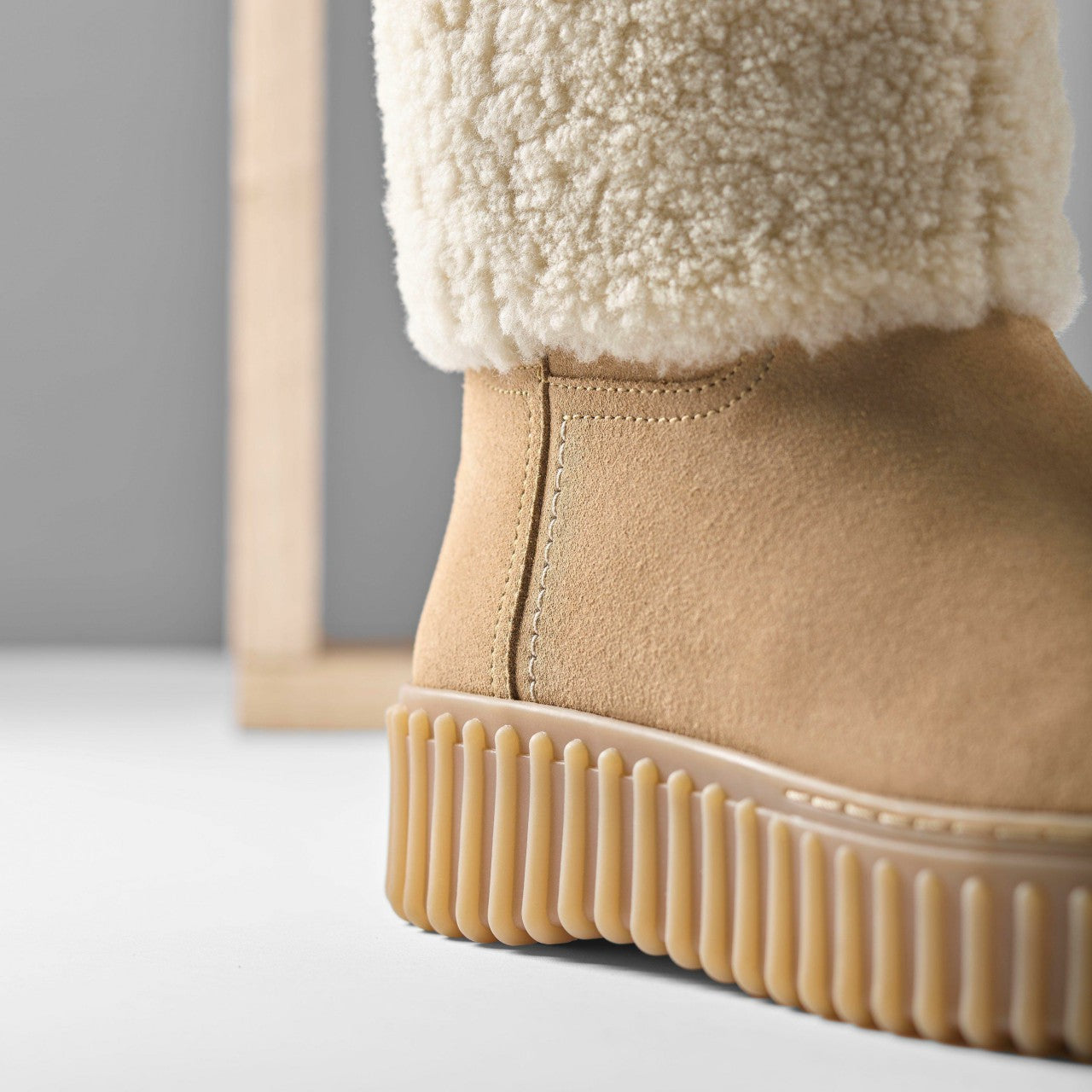 Torhill Turn Light Tan Warmlined Clarks Women