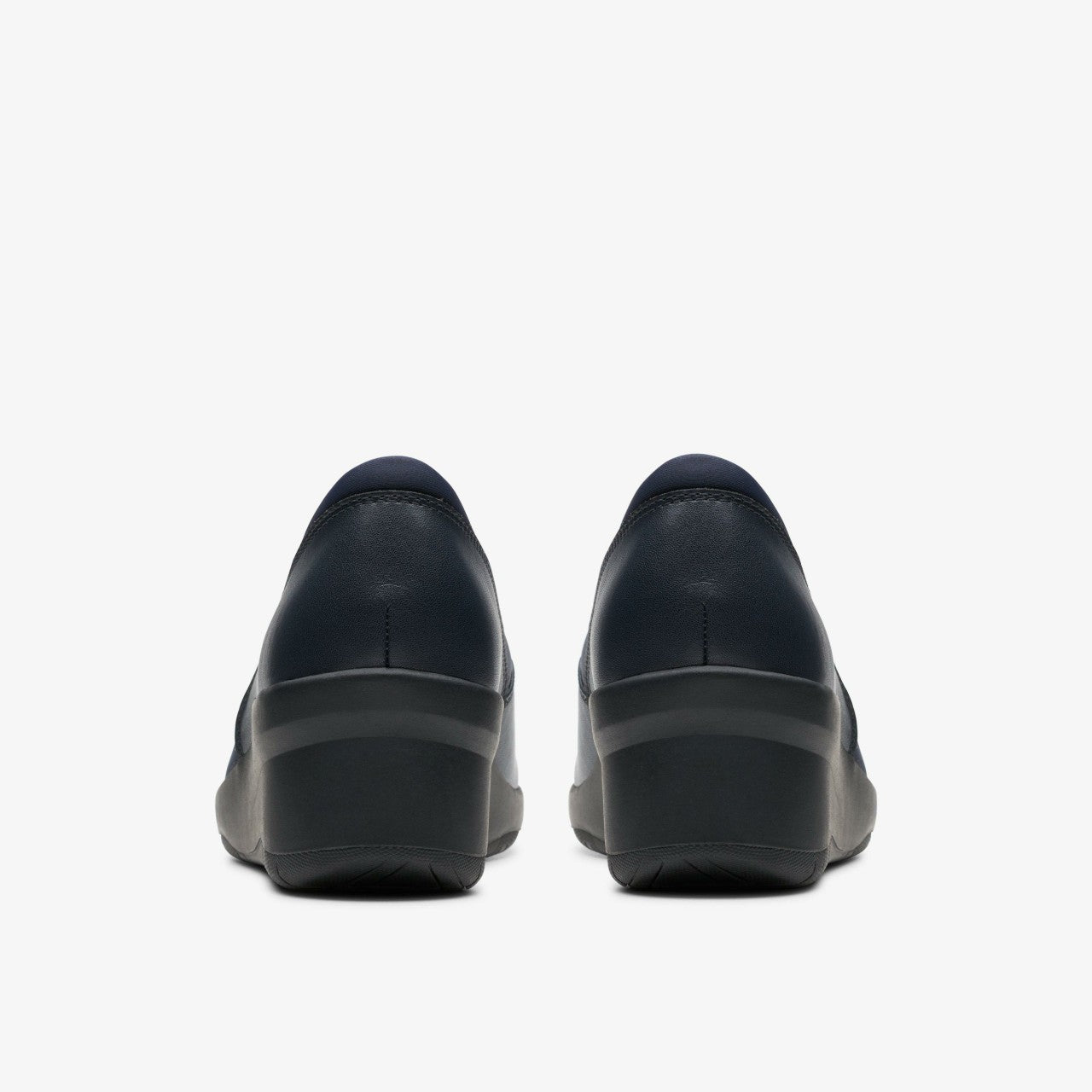 Suttyn Walk Navy Leather Clarks Women