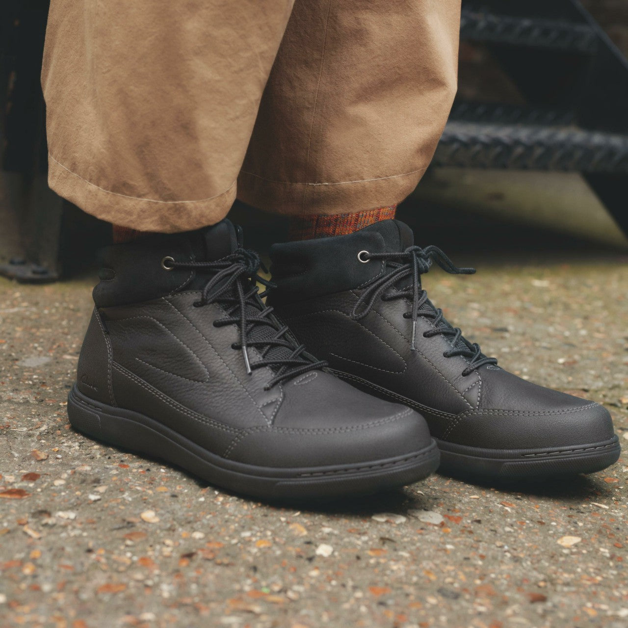 Mapstone Hi GORE-TEX Black Warmlined Leather Clarks Men
