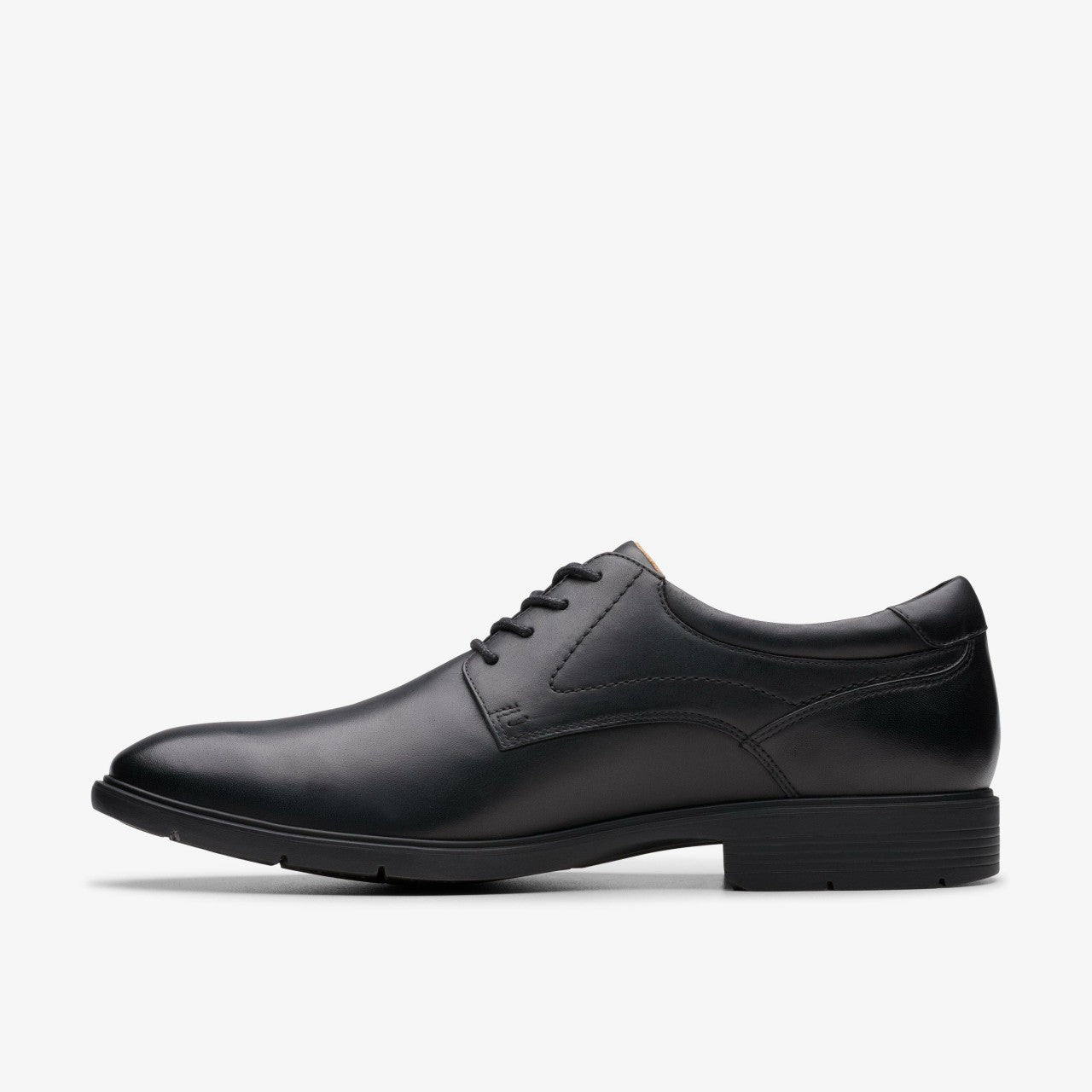 Eldredge Plain Black Leather Clarks Men