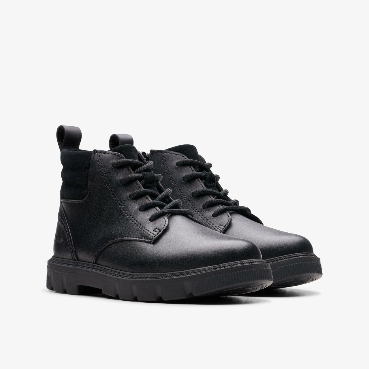 Lorcam Trail Kid Black Leather Clarks Kids