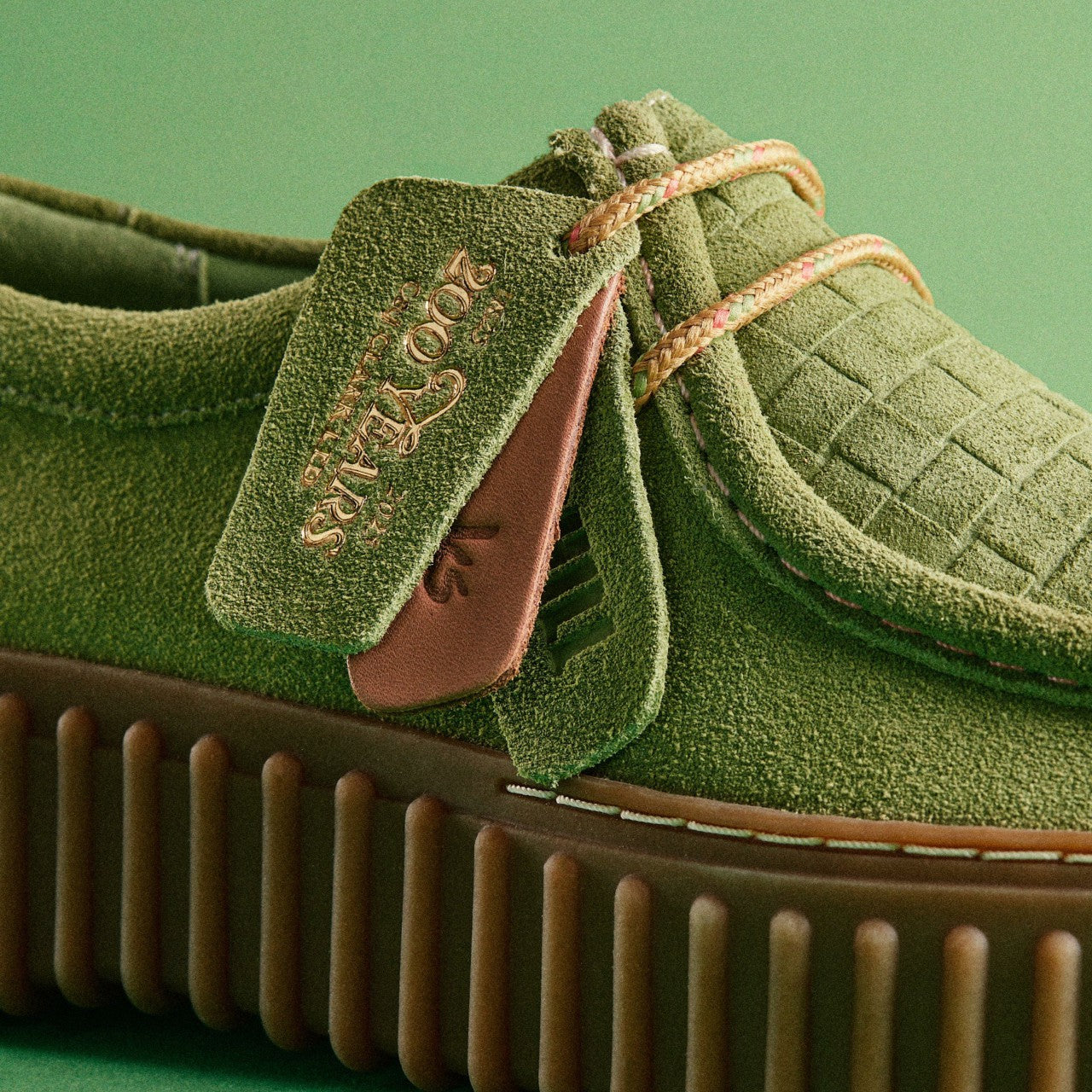 Torhill Bee Apple Suede Clarks Women