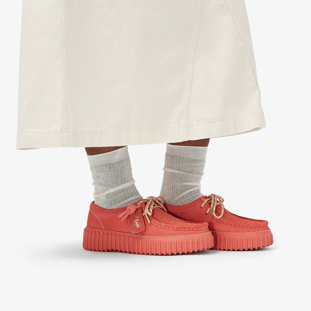 Torhill Bee Coral Suede Clarks Women