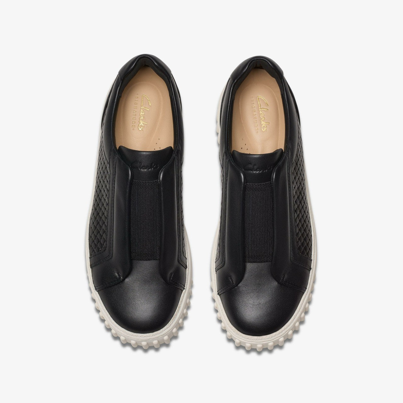 Mayhill Bay Black Leather Clarks Women