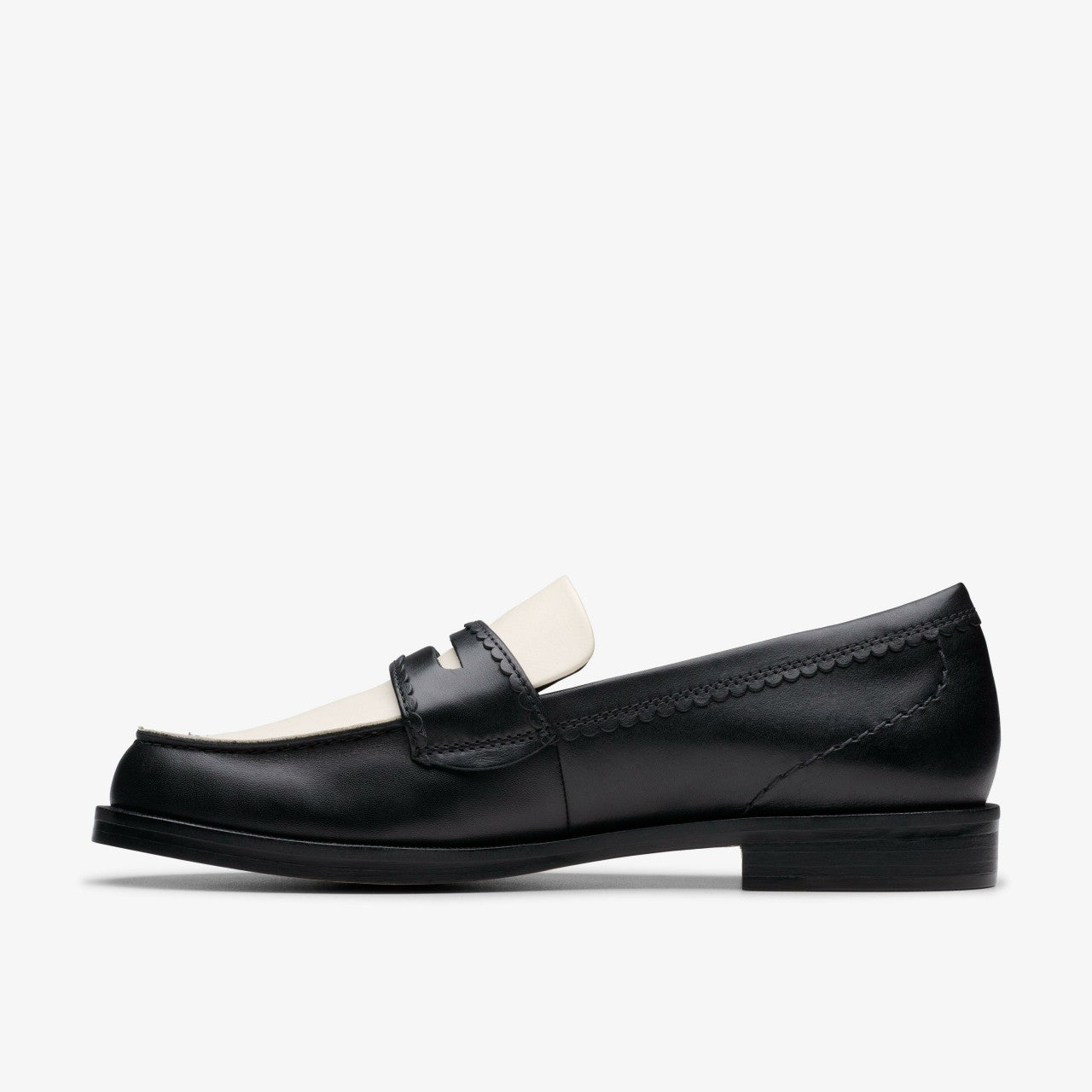 Straven Edge Black Combination Leather Clarks Women
