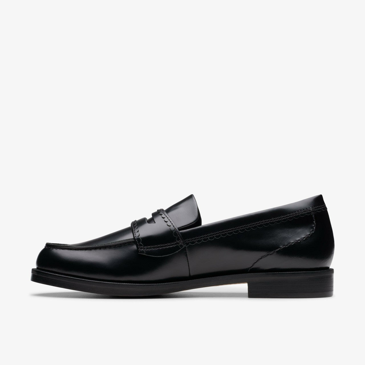 Straven Edge Black Leather Clarks Women
