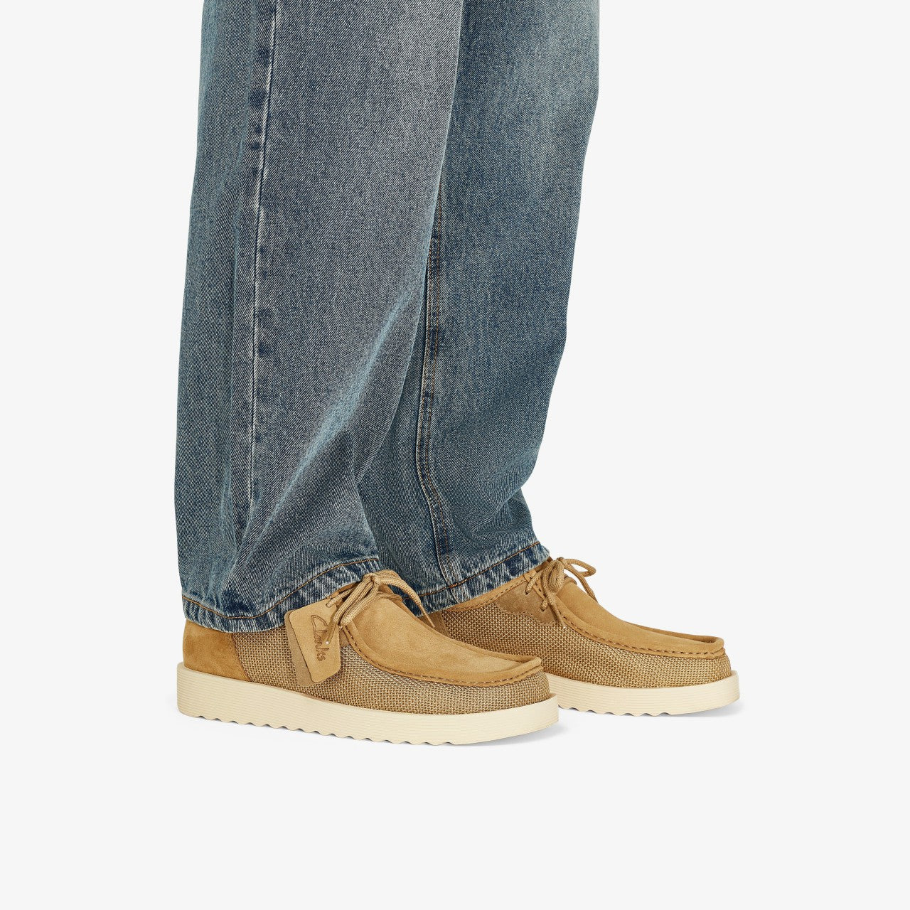 Wallabee FTR 2 Lo Dark Sand Combination Clarks Men