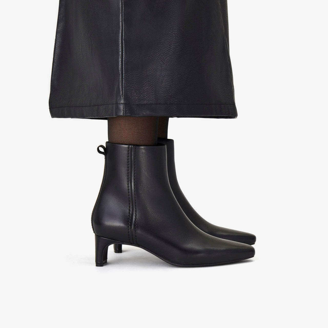 Edina Up Black Leather Clarks Women