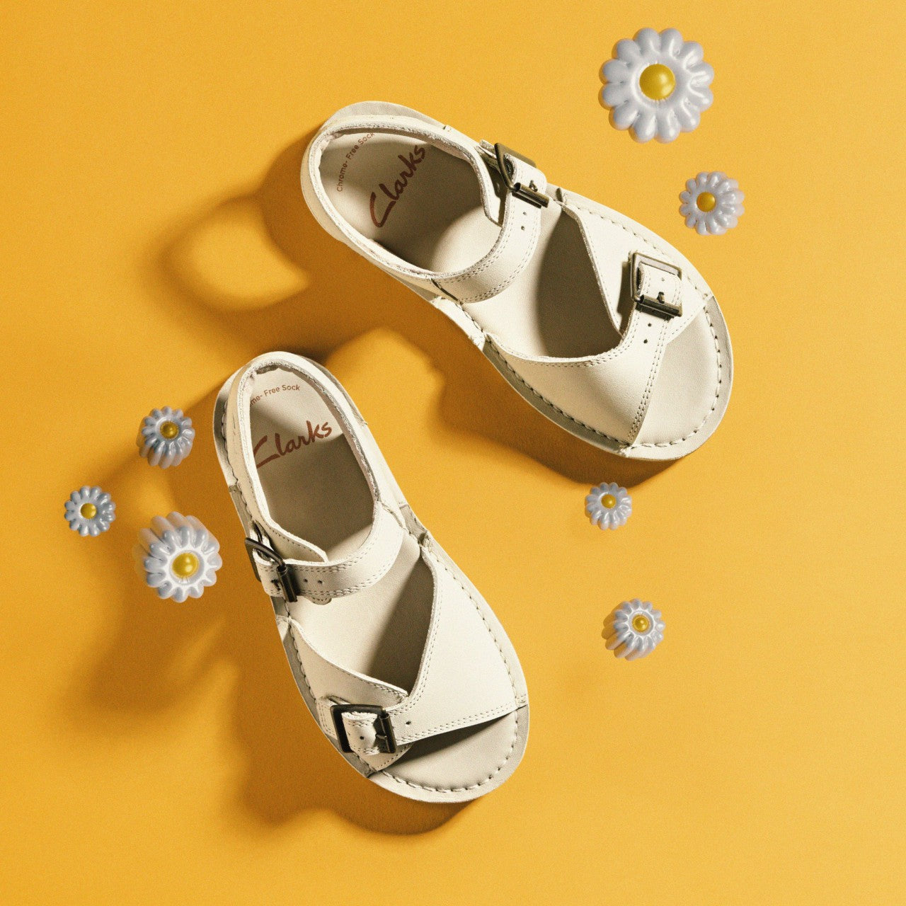 Playsun Kid Off White Leather Clarks Kids