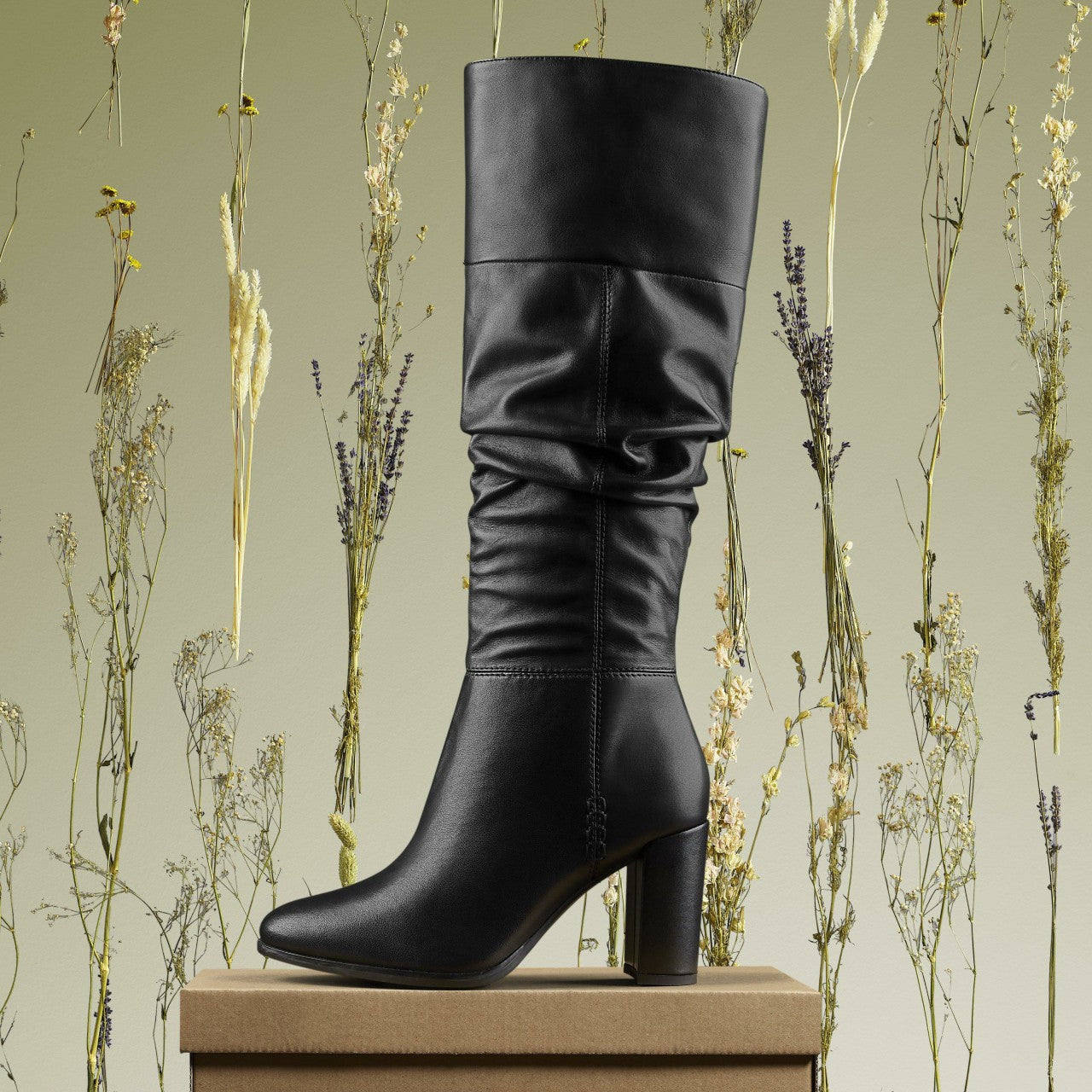 Freva 85 Slouch Black Leather Clarks Women