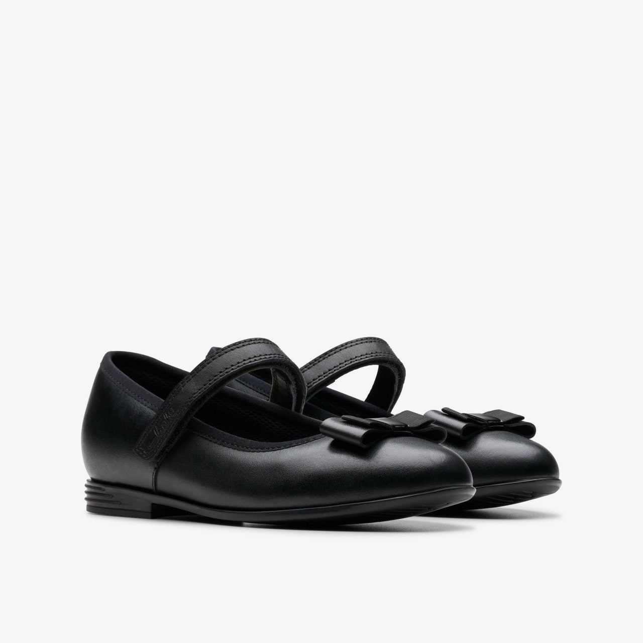 Finja Tap Older Black Leather Clarks Kids