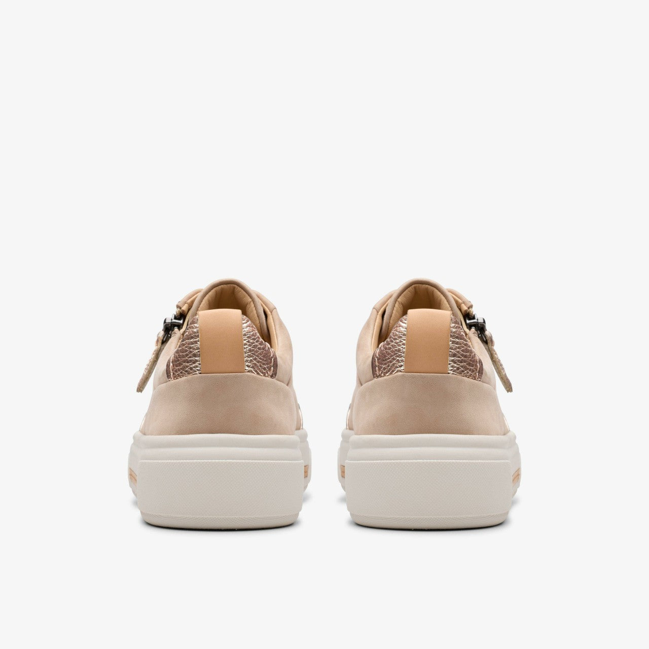 Hollyhock Zip Sand Nubuck Clarks Women